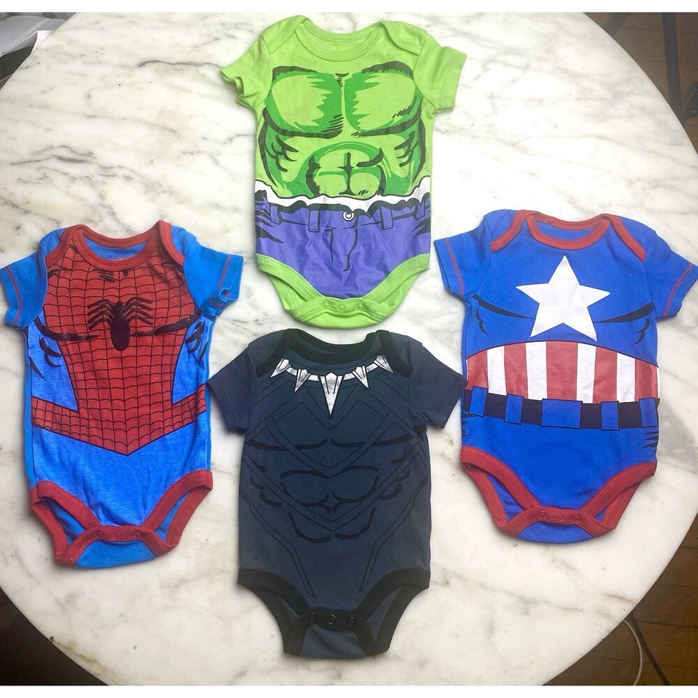 SOLD‼️ 4 Pack Marvel Superhero Baby Boy Size 0-3 Month Bodysuit